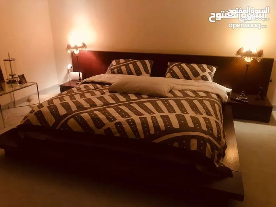 شقة مفروشه للايجار اليومي في اربد شارع الجامعه سوبر ديلوكس  بأسعار مناسبه للجميع