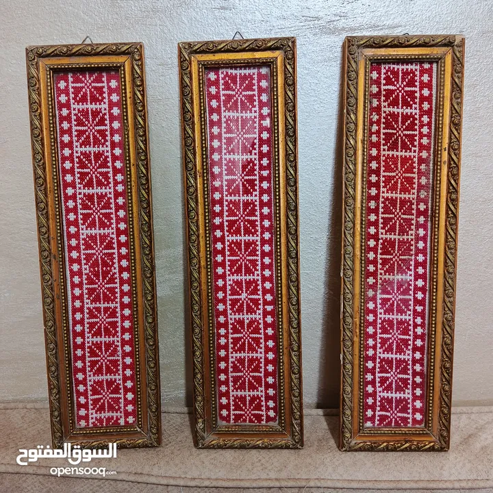 برواز تطريز يدوي تحفه فنيه