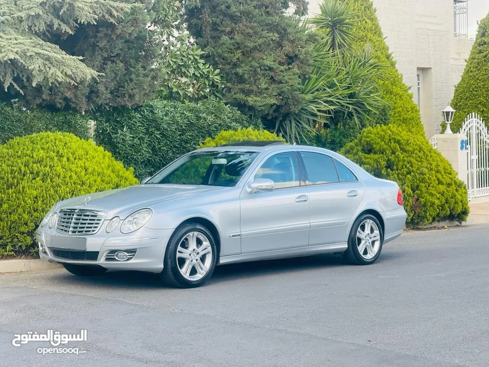 مرسيدس e200 w211 افنجارد بحالة الوكاله للبيع