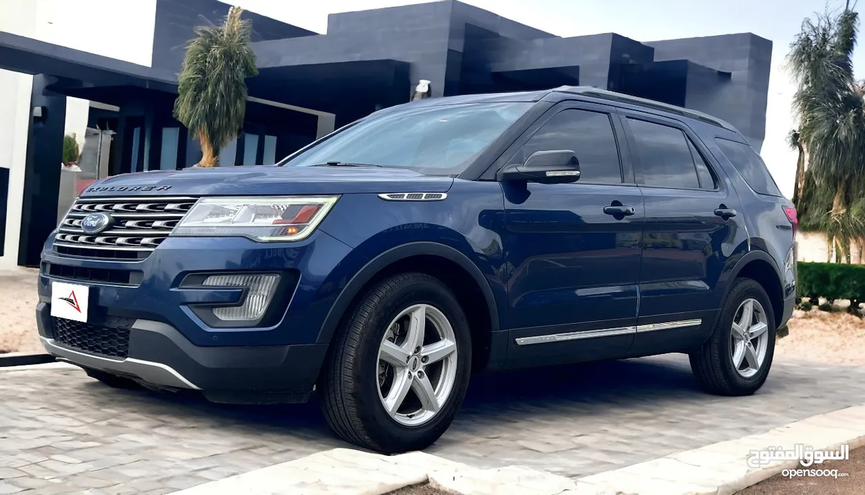 Ford Explorer 2017 - GCC - Low Mileage - Full Service History