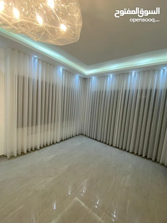 ستائر زيبرا وستائر wave  عروض مميزه على متر الزيبرا