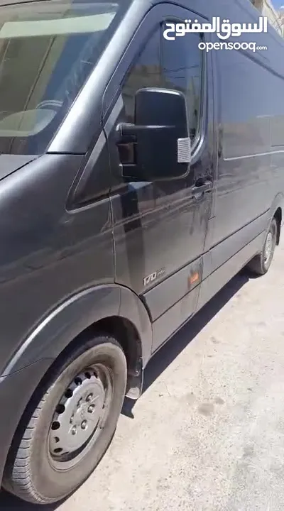 باص فان هونداي H350 2018 طالع من الوكاله 2022 ماشي 60 الف كيلو فقط  الباص نظيف جدا ما شاء الله