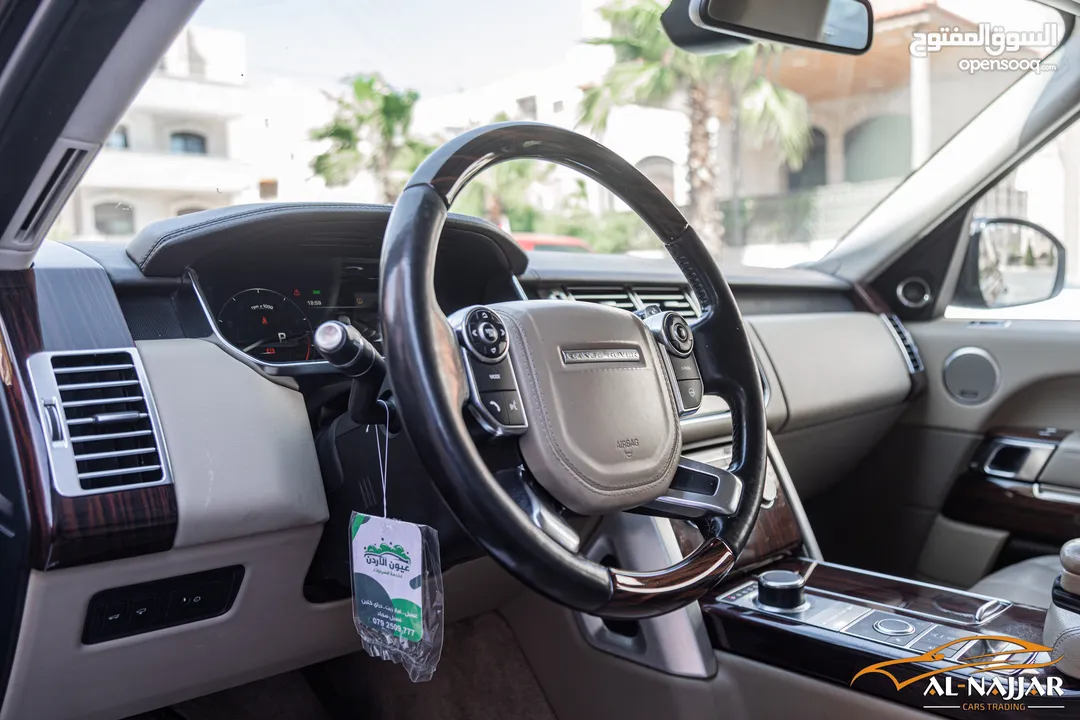 Range Rover Vogue 2016 Hse   السيارة وارد الشركة و مميزة جدا و قطعت مسافة 131,000 كيلو متر