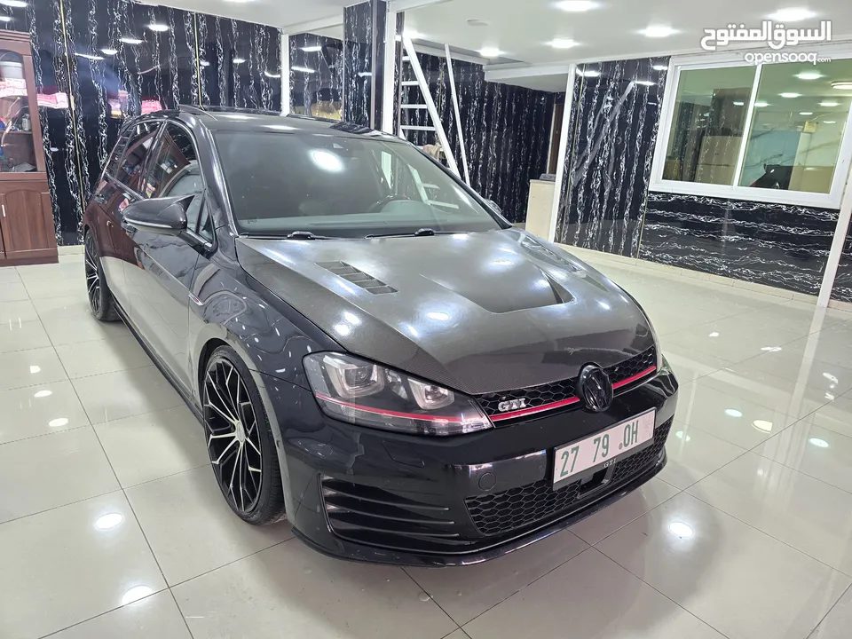 Golf gti  وارد الماني مش خليجي  ترخيص 2016 فل الفل