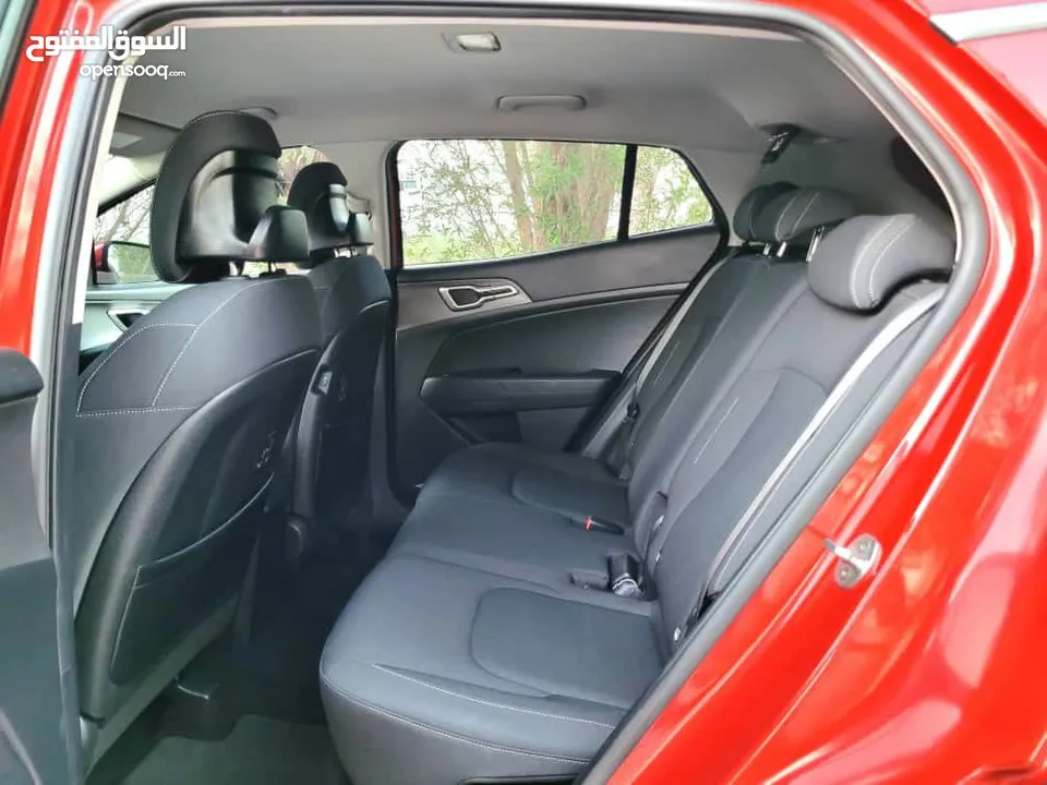 KIA SPORATGE MODEL 2023 SINGLE OWNER ZERO ACCIDENT 5 YEARS WARRANTY LOW KILOMETERS SUV FOR SALE