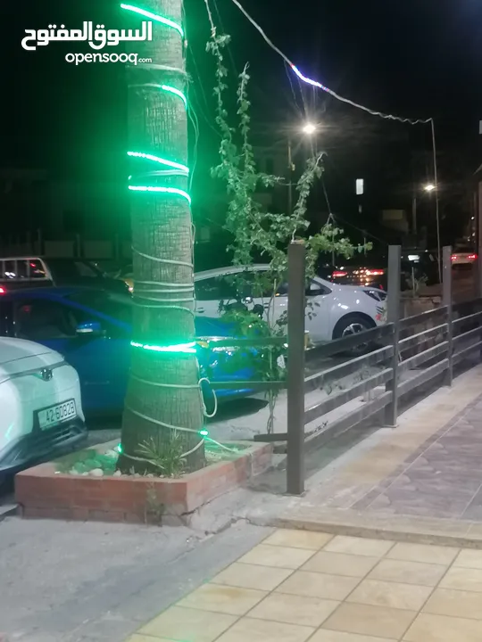 مطعم جاهز بمعداته للضمان بموقع حيوي في منطقة الجبيهة لعدم التفرغ لإدارة المطعم