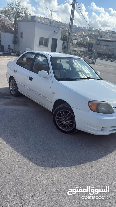 هونداي فيرنا 2003