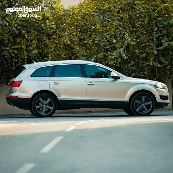 Audi Q7 Excellent Condition Beige 2014 / Discounted