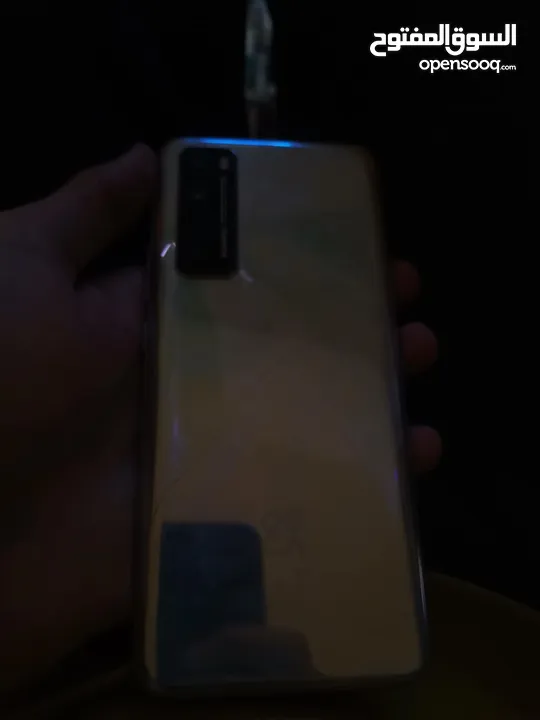 هواوي نوفا 7 5g للبدل على تلفون قوي و بنف المواصفات الي عنده يراسل خاص لا ترن يفضل يكون الجهاز اكثر