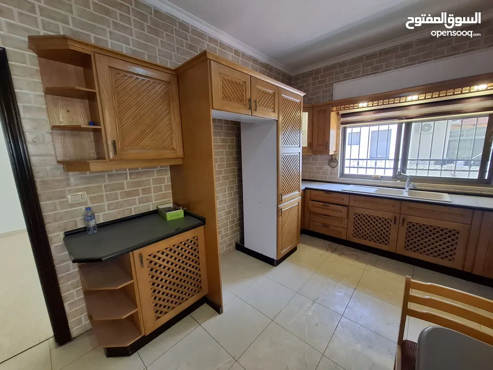 شقة غير مفروشة للإيجار  ( Property 41758 )-175046522