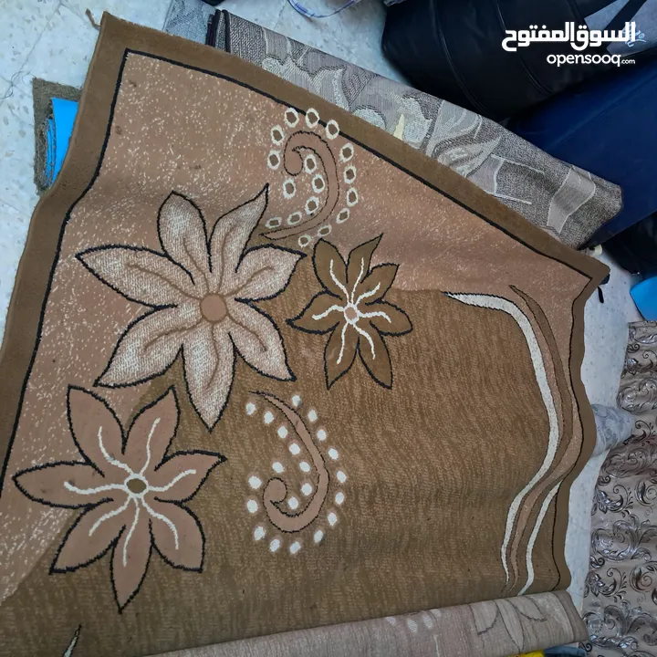 مجموعة سجاد وموكيت 10 قطع للبيع كوم اطوال واحجام مختلفة للبيع كامل
