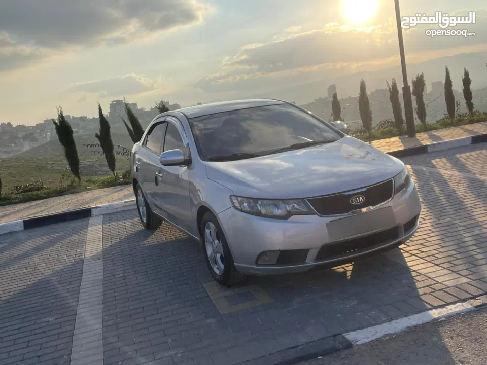 كيا فورتي 2009