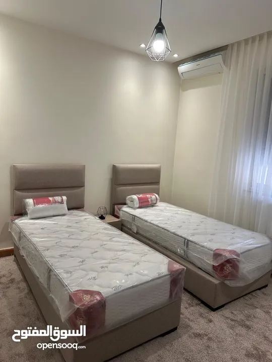 شقة مفروشة للإيجار  ( Property 42002 )-175064011
