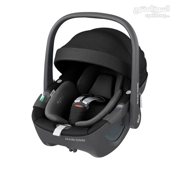 Maxi-Cosi Pebble 360 Car Seat Essential Black