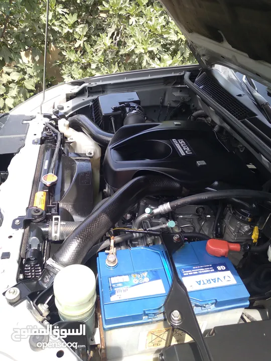 بكب ايسوزو ديماكس LS نشمي 4×4 موديل2016 قصة2017  فحص كامل الصنف الاول محرك 3000 على وضع الشركه