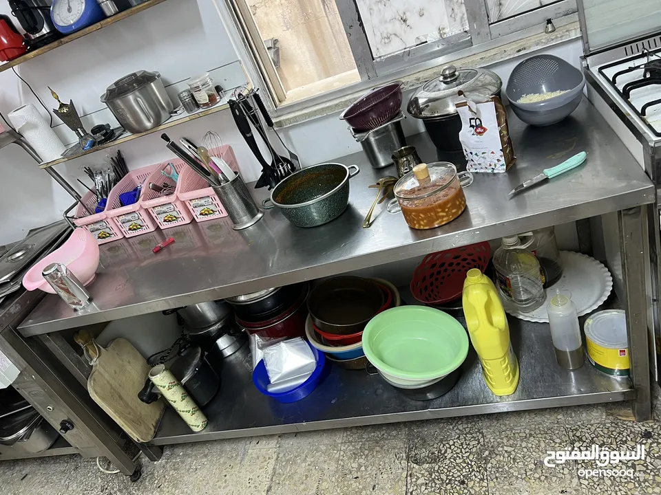 عدة مطعم كاملة للبيع