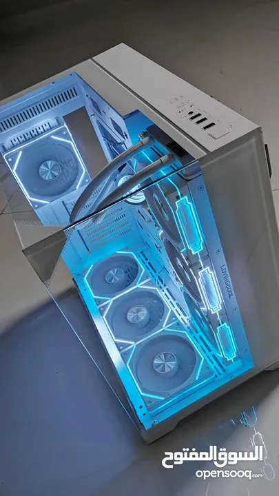 3 sided glass PC case with ARGB fans