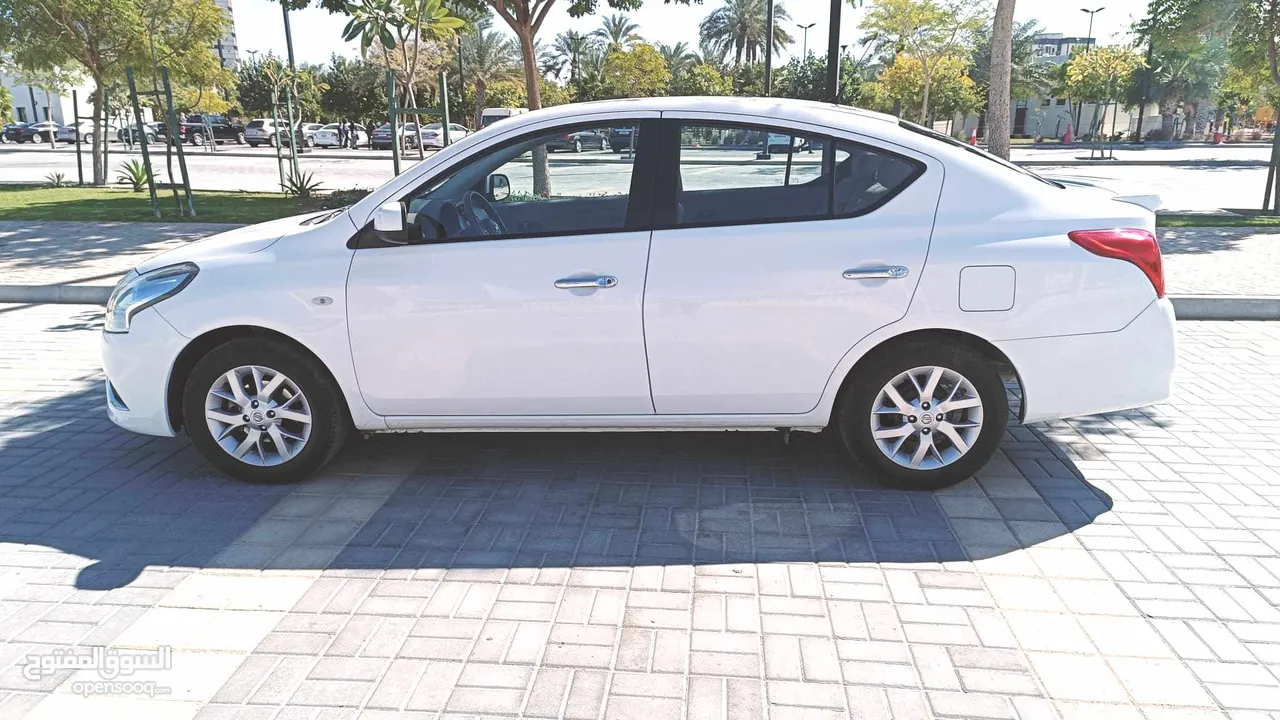 Nissan Sunny 2022 white full option for sale