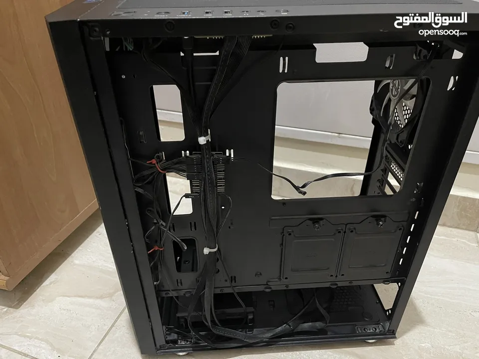 Gaming pc case