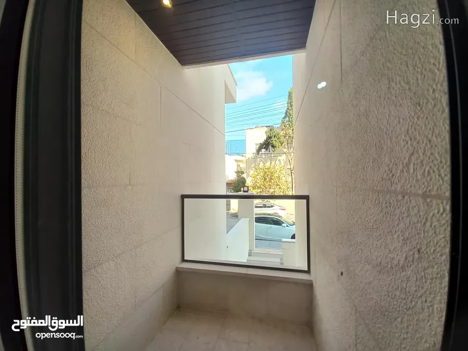 شقة طابق أرضي معلّق في الجندويل للبيع بمساحة 133 متر مربع  ( Property ID : 30684 )