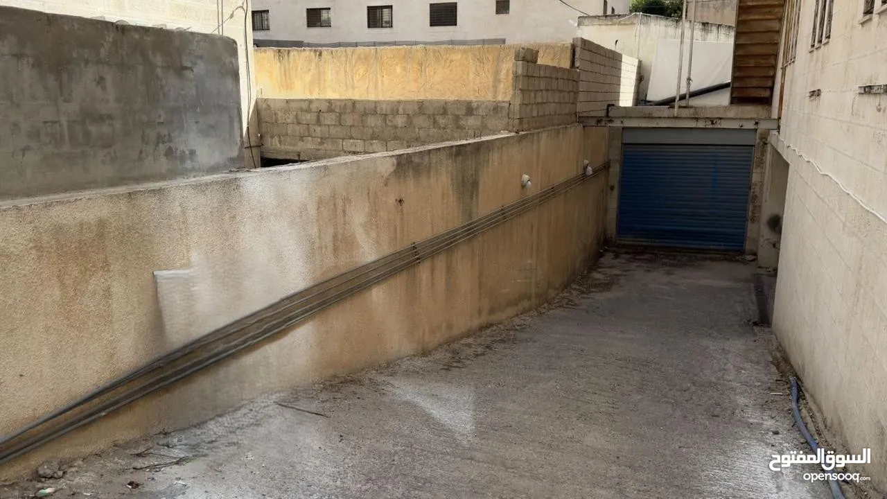 مجمع تجاري يقع مقابل صرح الشهيد للبيع  ( Property 43296 )-174990675