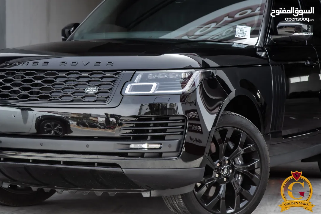 Range Rover Vogue 2021 Autobiography Black package   السيارة وارد الماني و قطعت مسافة 33,000