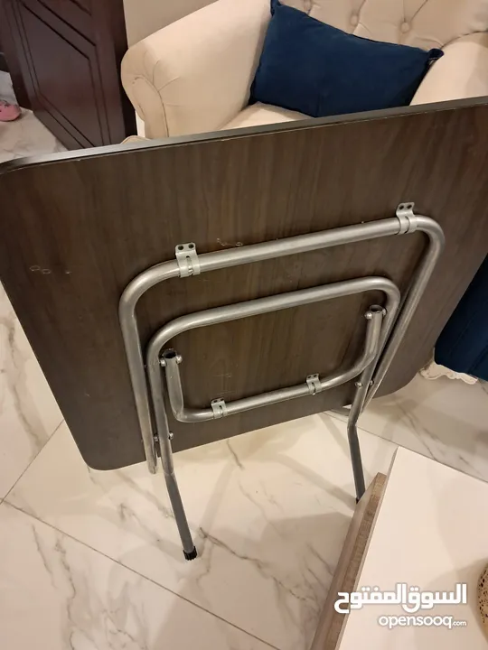 طاولة حديقه للبيع