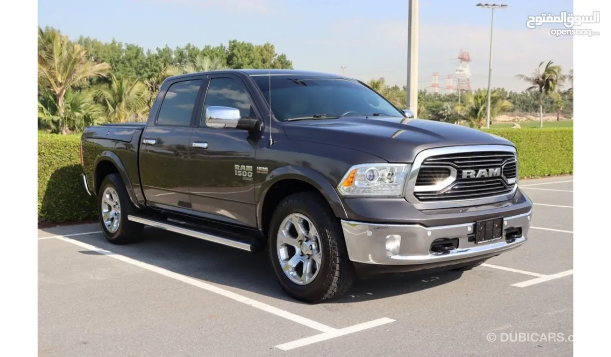 Dodge RAM Laramie 1500 Hemi 5.7 litters Accident free GCC specs.