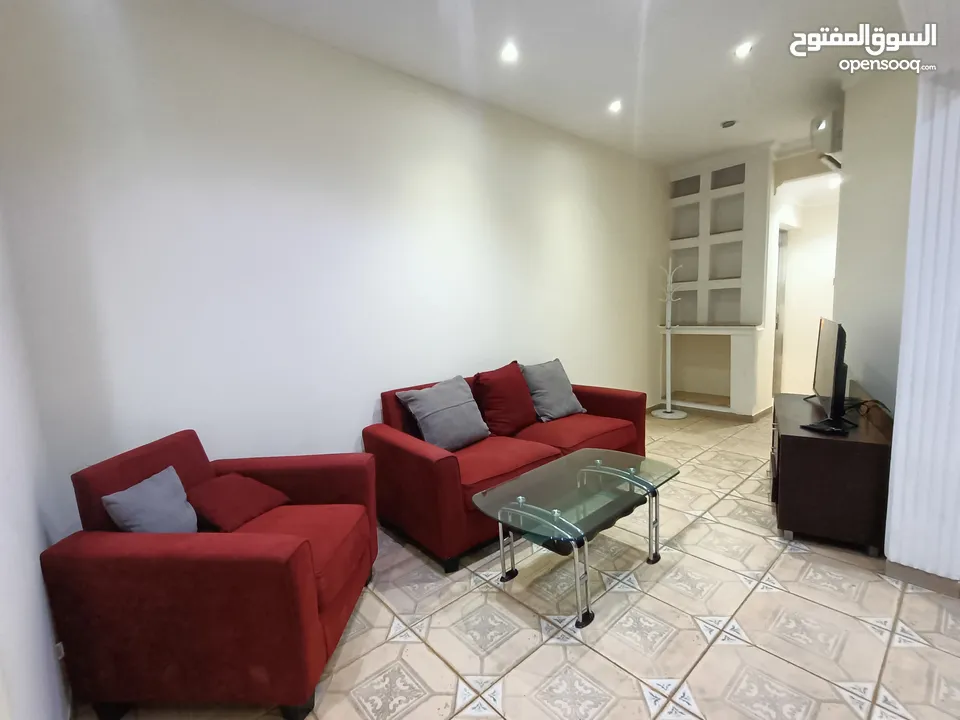 Fully furnished apartment in uzaiba شقه بالعذيبه فرش راقى غرفه وصاله قريب جميع الخدمات