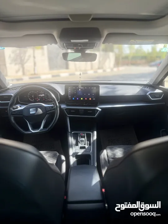 Seat Leon موديل 2021  صيانة كاملة بالشركة  بدون حوادث