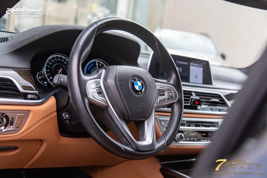 Bmw 740e 2018 Plug in hybrid   السيارة وارد الشركة و قطعت مسافة 62,000 كيلو متر فقط