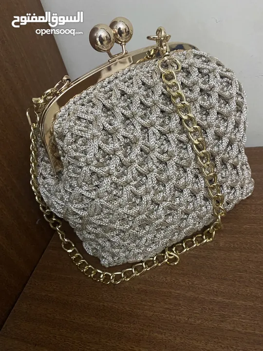 شناتي وشالات كروشيه