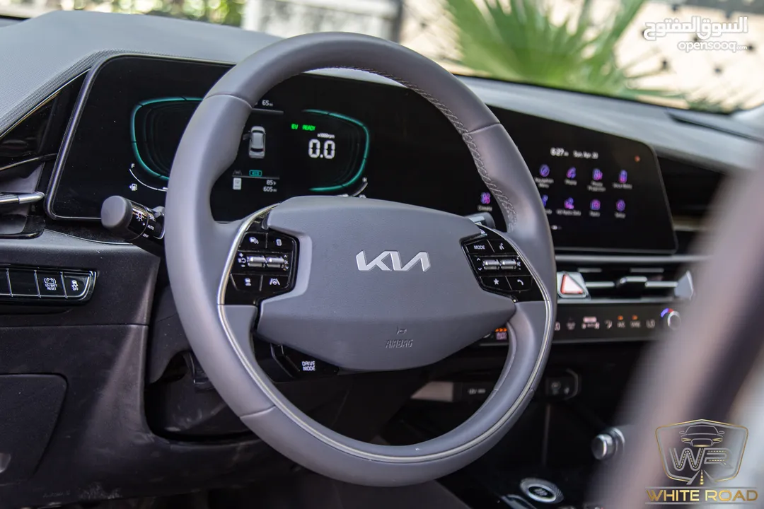 Kia Niro 2023  الشكل الجديد كليا