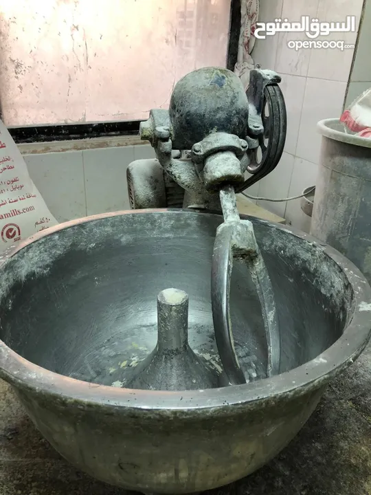 محل مناقيش وبيتزا ومعجنات جاهز للتشغيل