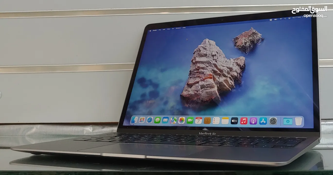 MacBook Air 2020 M1 Space Gray 8GB Ram 256GB SSD لابتوب ابل لون رمادي مكفول