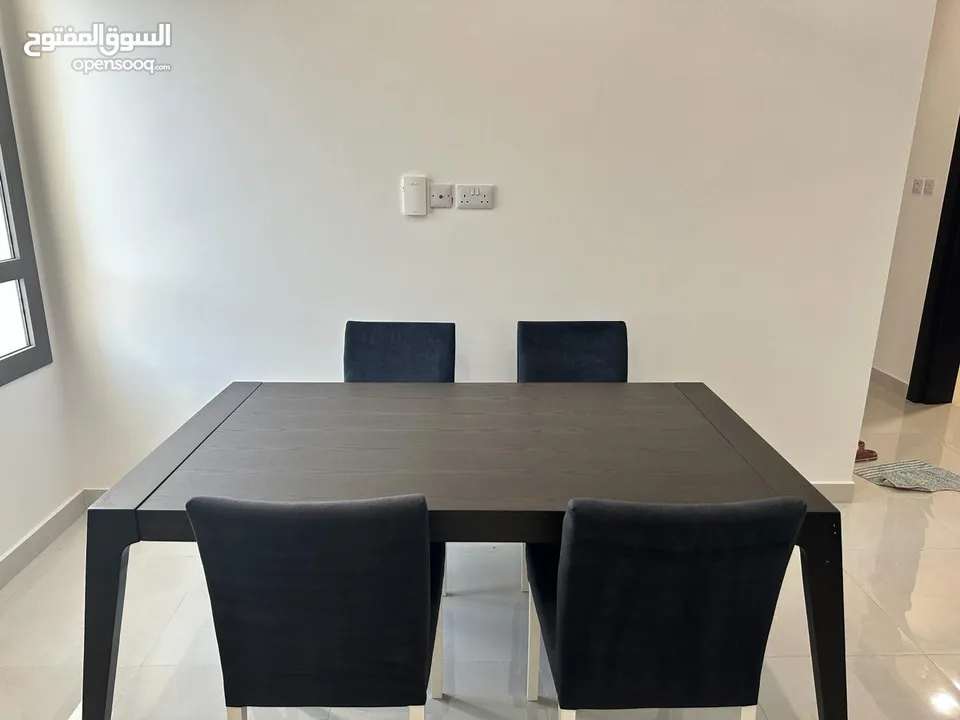 Premium Quality of Dining Table for Sell