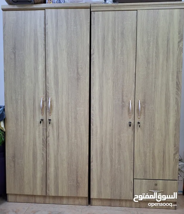 2 دولاب بحالة ممتازة للبيع 45 ريال.. 2 Cupboards in excellent condition for sale 45 Rial