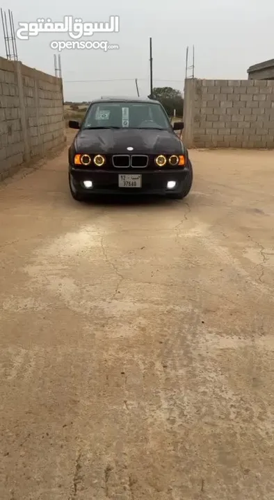 BMW   520 تبارك الرحمن
