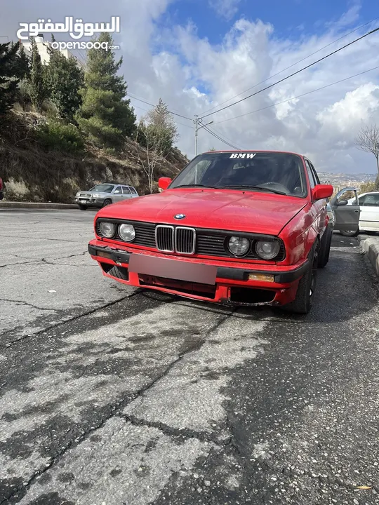 Bmw E30 بوز نمر للبيع