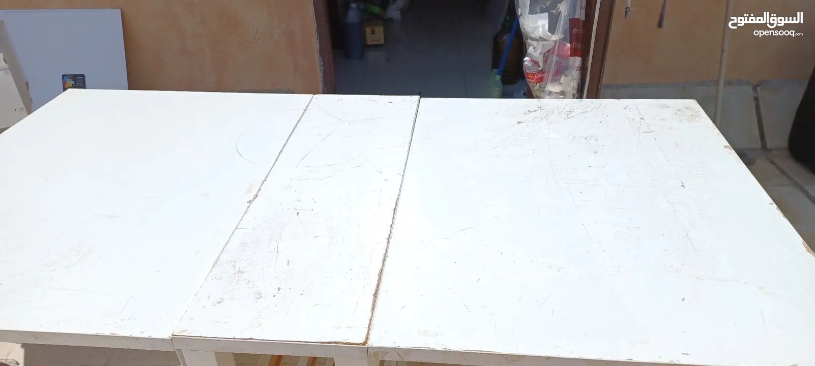 طاولة ايكيا قابلة للطي بيضاء
