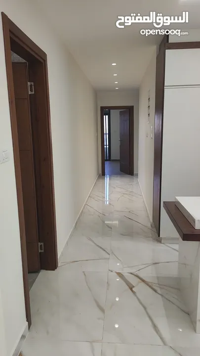 شقة سوبر ديلوكس للبيع بضاحية الريحان