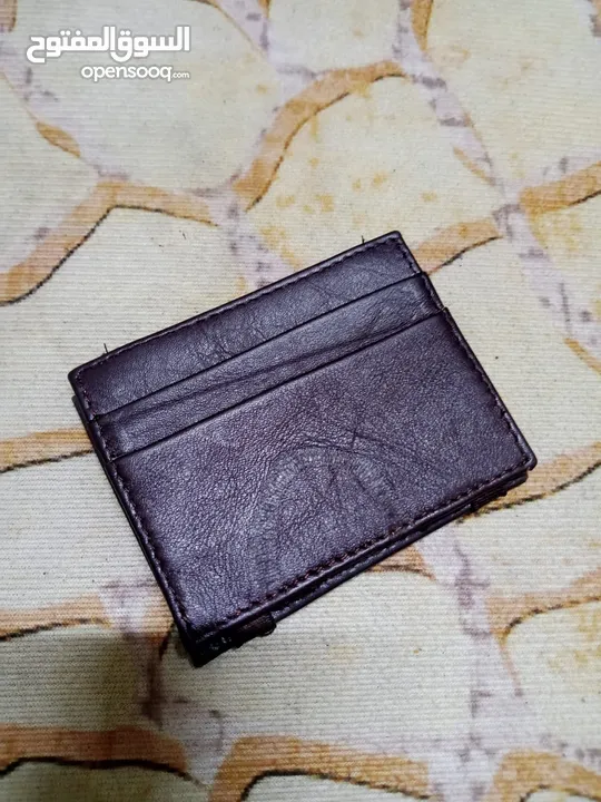 محفظة جلدية فاخرة وانيقة Massimo Dutti ماسيمو دوتي قابلة للطي لسحرية مصنوعة من الجلد الأصلي الطبيعي
