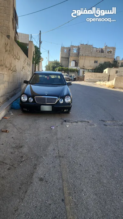 مرسيديس E220 اصل عمومي ديزل بوضع جيد جدا للاستفسار ابو ركان