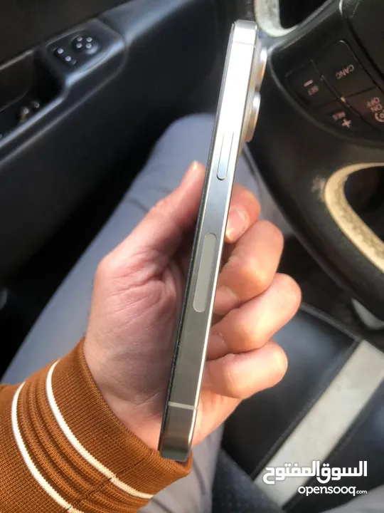 ايفون 15 برو iphone 15 pro titanium