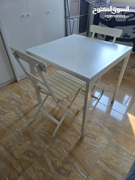 Small Dinning table