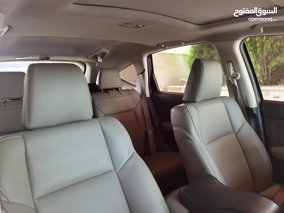 هوندا CRV 2013 للبيع وارد الوكالة مالك ثاني.