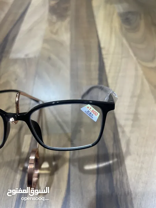 Eyeglass frame with power