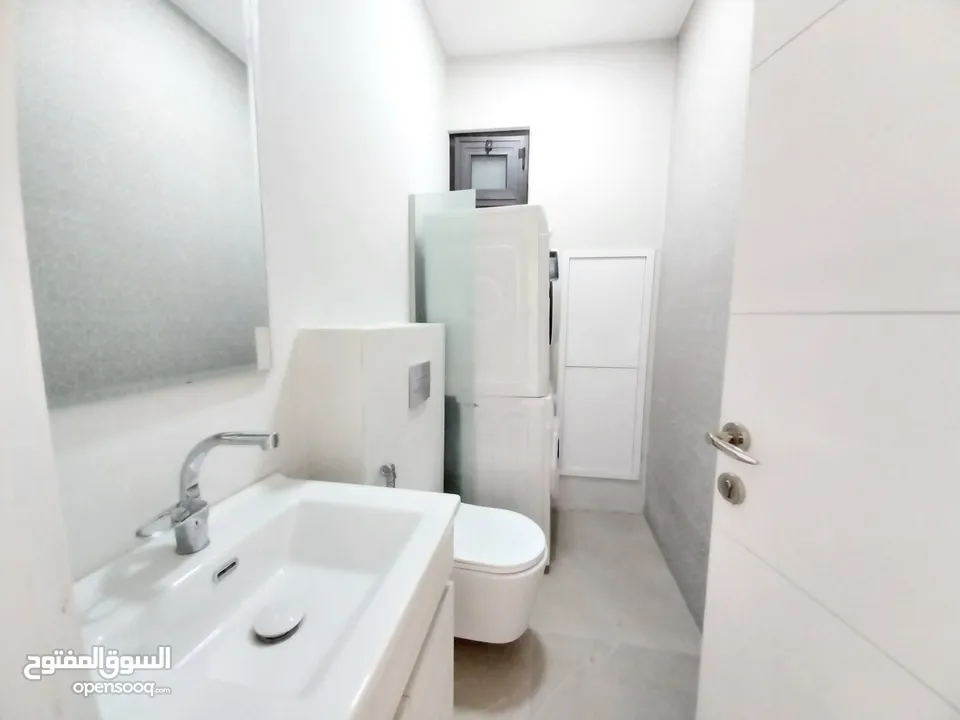 Apartment for rent in jabal Amman  ( Property 32348 )-174830670