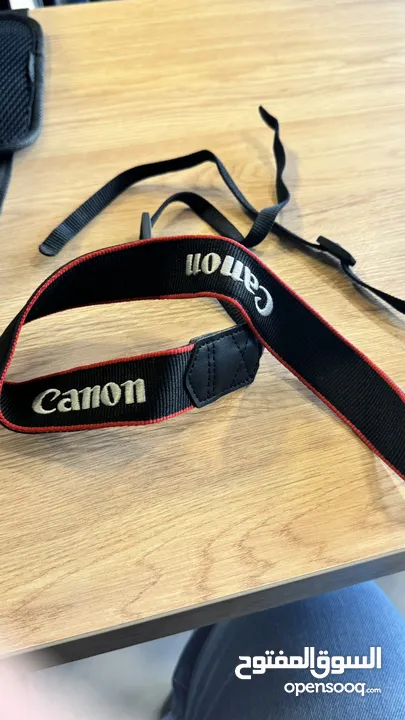 تحت الكفالة شتر 1000Canon R8 for sell