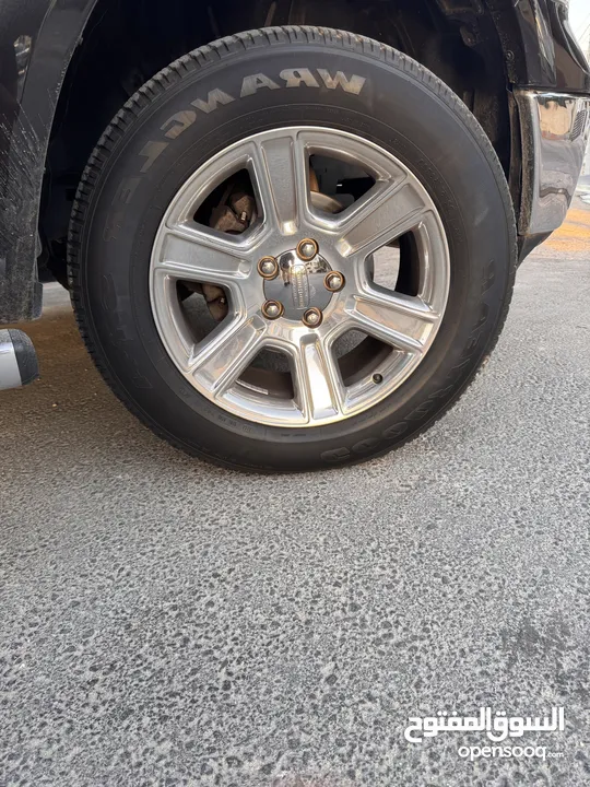 2017 Dodge Ram Longhorn rims طقم  جنطات دودج رام اصلي مع كوشوك جديد Goodyear